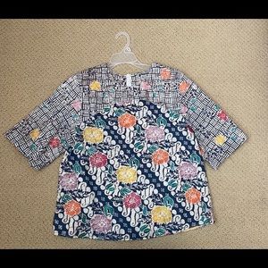 Woman's Batik Indonesian Short Sleeve